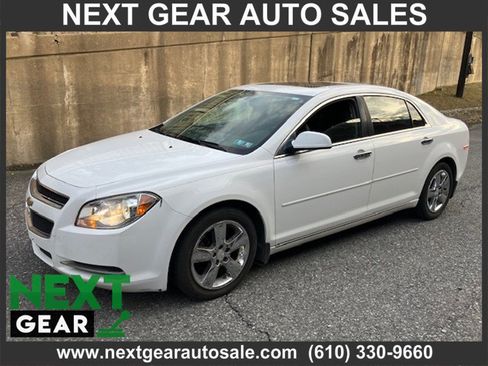 Used 2012 Chevrolet Malibu LT w/ Sunroof Package FWD image 1