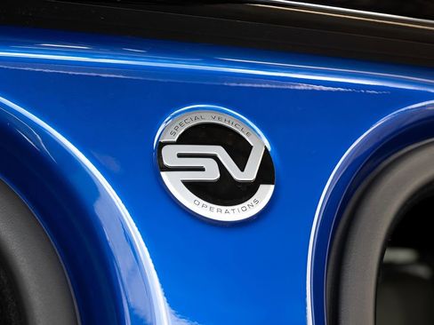 Used 2020 Land Rover Range Rover Sport SVR image 95