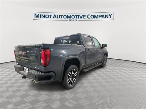 Used 2022 GMC Sierra 1500 AT4 w/ AT4 Preferred Package image 8