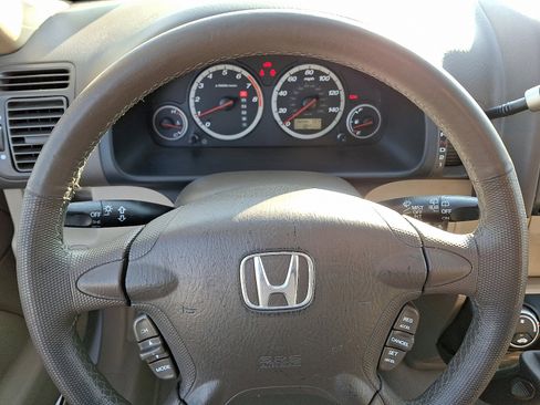 Used 2005 Honda CR-V EX image 18