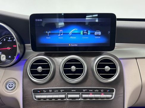 Used 2020 Mercedes-Benz C 300 4MATIC Sedan image 18