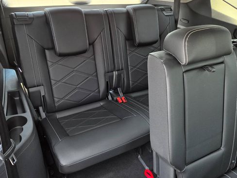 Used 2026 Volkswagen Atlas SE FWD image 61