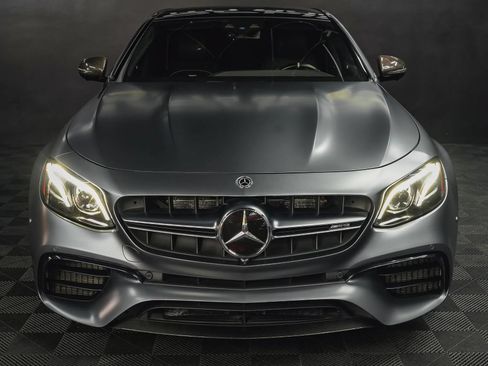 Used 2019 Mercedes-Benz E 63 AMG S image 16
