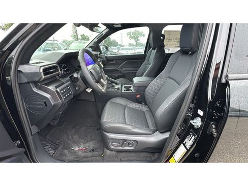 New 2026 Toyota 4Runner TRD Off-Road Premium AWD/4WD image 52
