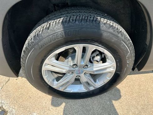 Used 2023 GMC Terrain SLE w/ Driver Convenience Package AWD/4WD image 49
