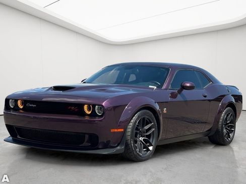 Certified 2022 Dodge Challenger R/T Scat Pack RWD image 2