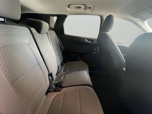 Used 2021 Ford Escape SE FWD image 13