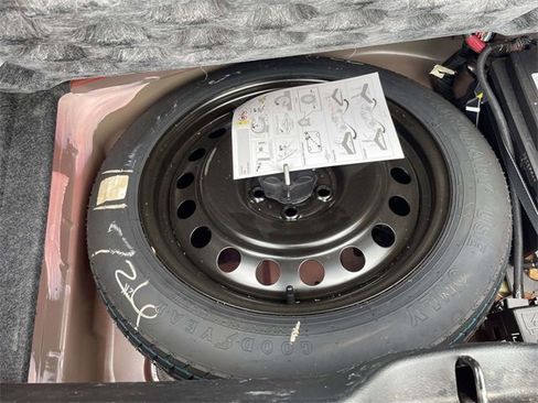 Used 2022 Dodge Charger SXT w/ Blacktop Package image 23