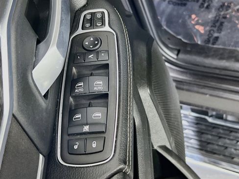 Used 2024 RAM 2500 Big Horn AWD/4WD image 17