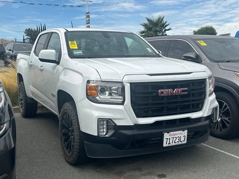 Used 2022 GMC Canyon Elevation w/ Trailering Package AWD/4WD image 2