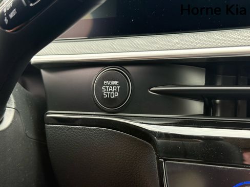 New 2025 Kia K5 LXS image 15