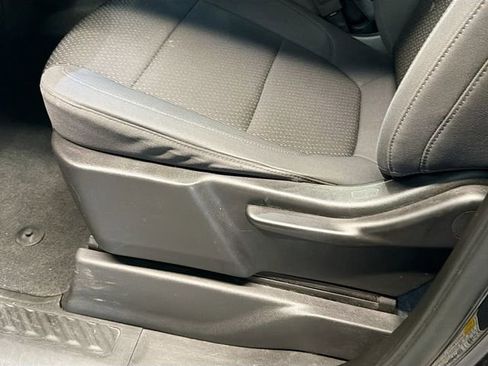 Used 2019 Chevrolet Silverado 1500 Custom w/ Custom Max Trailering Package image 18