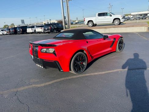 Used 2015 Chevrolet Corvette Z06 w/ 3LZ Preferred Equipment Group RWD image 5