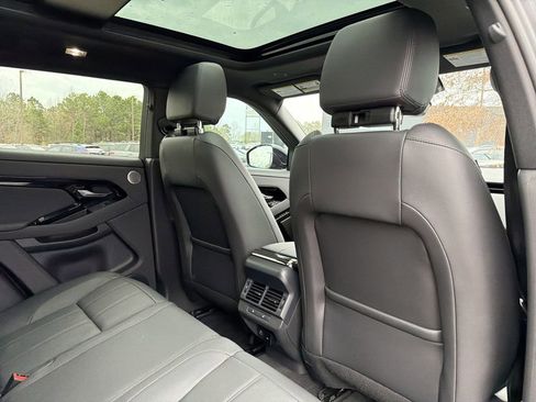 Used 2024 Land Rover Range Rover Evoque Dynamic SE image 15
