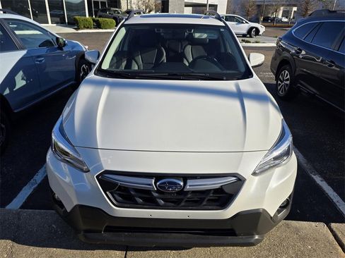 Used 2023 Subaru Crosstrek 2.5i Limited w/ Moonroof Package image 2