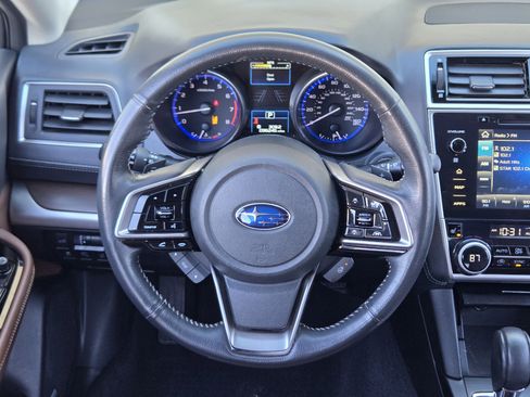 Used 2018 Subaru Outback 3.6R Touring image 37