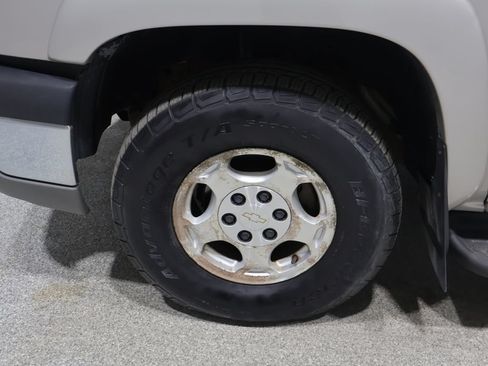 Used 2004 Chevrolet Silverado 1500 4x4 Extended Cab w/ Light Duty Power Package image 10