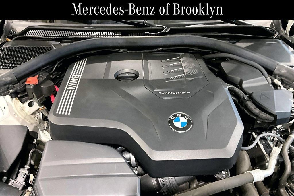 Used 2021 BMW 330i xDrive Sedan w/ Convenience Package AWD/4WD image 29