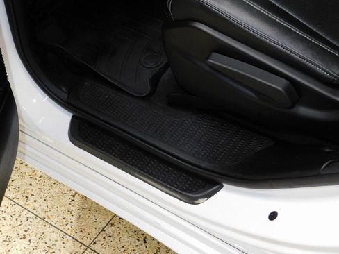 Used 2022 Jeep Grand Cherokee L Overland w/ Luxury Tech Group IV image 77