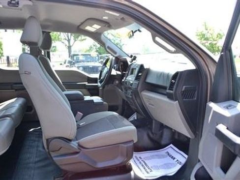 Used 2016 Ford F150 XL w/ XL Power Equipment Group AWD/4WD image 19