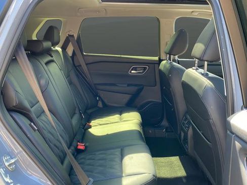 New 2026 Nissan Rogue Platinum image 25