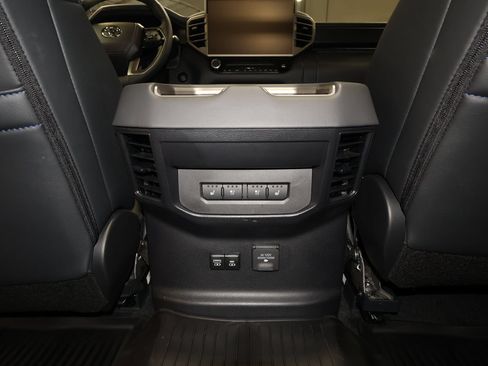 Used 2026 Toyota Tundra Platinum AWD/4WD image 29