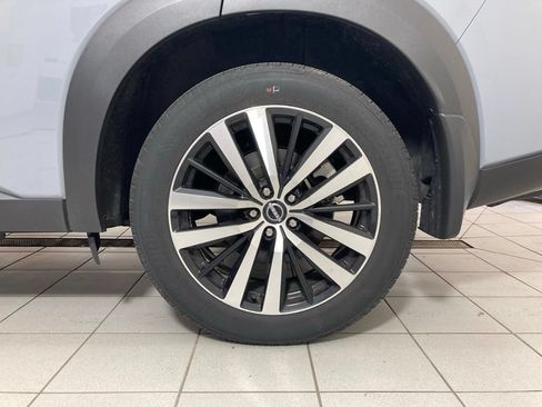 Used 2025 Nissan Pathfinder Platinum w/ Cargo Package AWD/4WD image 27