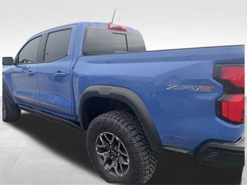 Used 2026 Chevrolet Colorado ZR2 w/ Technology Package AWD/4WD image 24