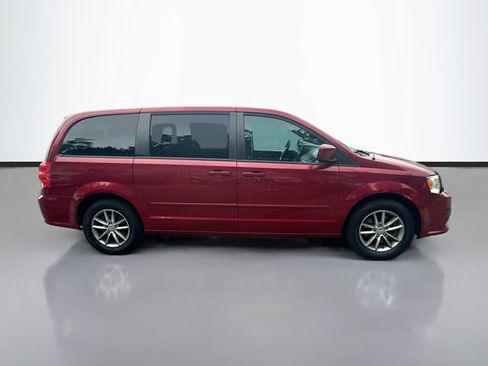 Used 2015 Dodge Grand Caravan SE FWD image 5