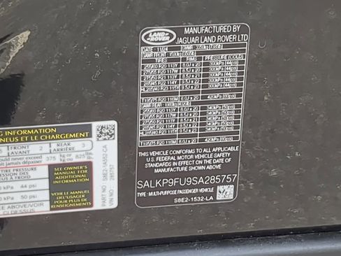 Used 2025 Land Rover Range Rover SE AWD/4WD image 37