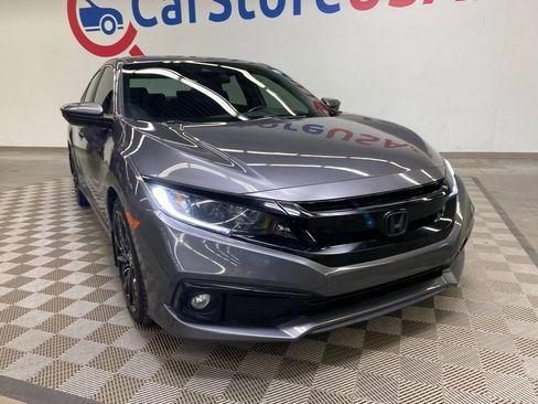 Used 2020 Honda Civic Sport image 2