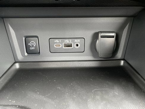 New 2025 Nissan Sentra SV image 20