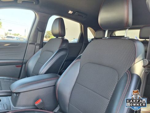 Used 2024 Ford Escape ST-Line FWD image 5