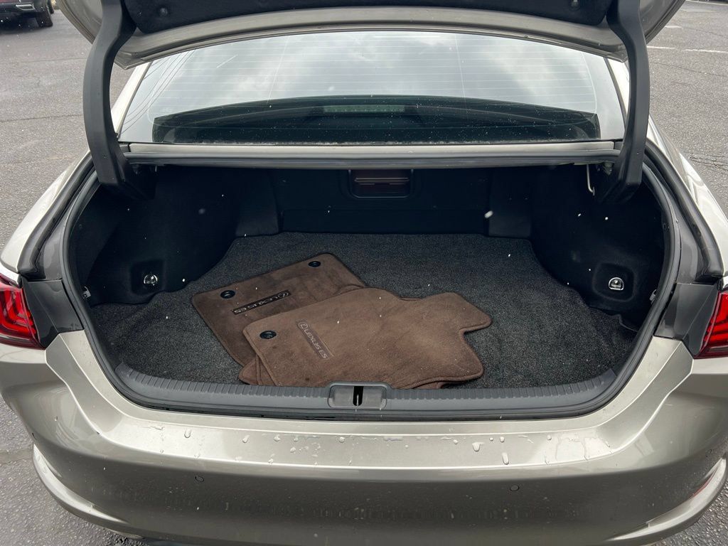 Used 2019 Lexus ES 350 w/ Premium Package FWD image 24
