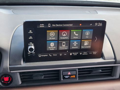 Used 2023 Honda Pilot Elite image 12