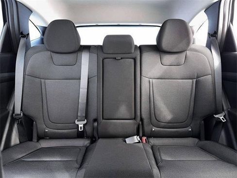 New 2026 Hyundai Tucson Blue SE image 16