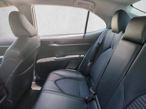 Used 2023 Toyota Camry SE FWD image 17