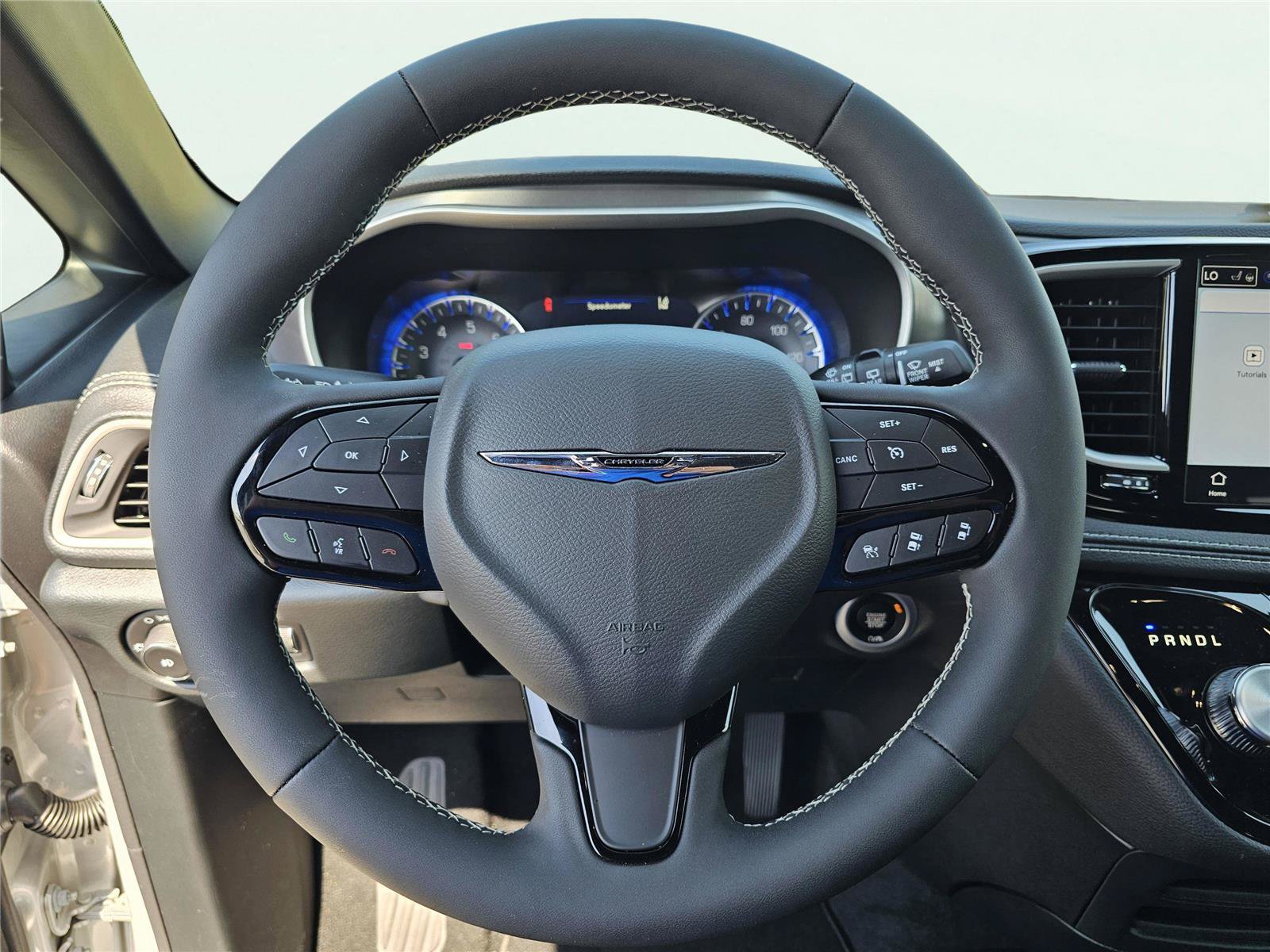 New 2026 Chrysler Pacifica Select w/ S Appearance Package FWD image 20