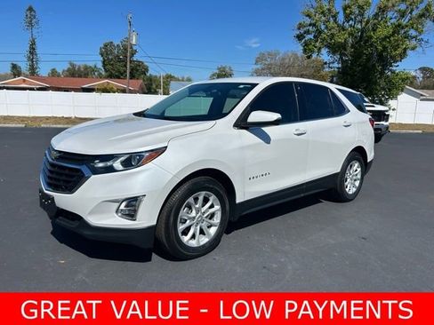 Used 2018 Chevrolet Equinox LT image 3