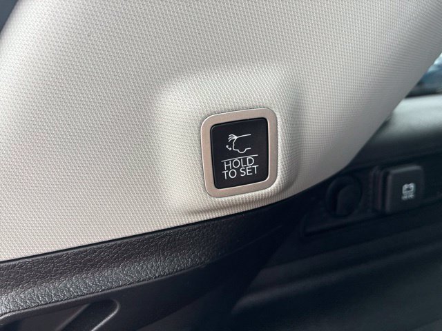 Used 2022 Jeep Grand Cherokee Limited 4xe AWD/4WD image 8