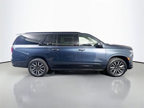 Used 2021 Cadillac Escalade ESV Sport w/ Driver Assist Tech Package image 8