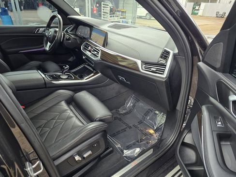 Used 2023 BMW X5 xDrive40i image 34