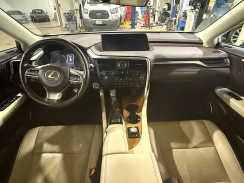 Used 2018 Lexus RX 350 AWD w/ Premium Package image 19