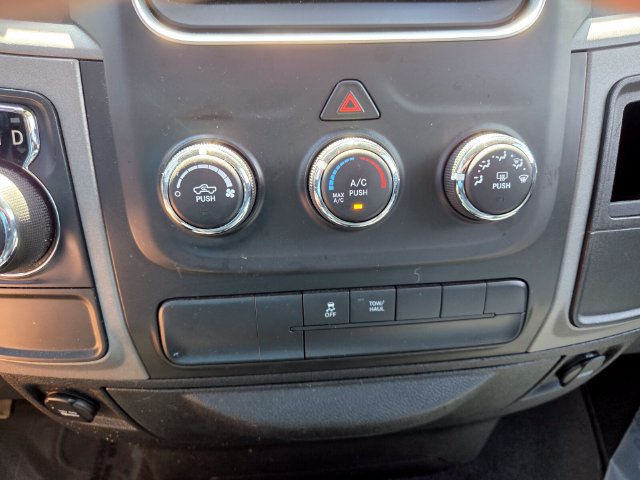 Used 2016 RAM 1500 Express RWD image 25