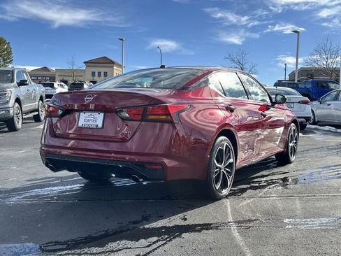 Certified 2024 Nissan Altima 2.5 SR w/ SR Premium Package image 3