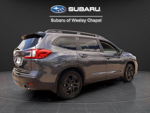 Certified 2025 Subaru Ascent Onyx Edition w/ Onyx Package AWD/4WD image 9