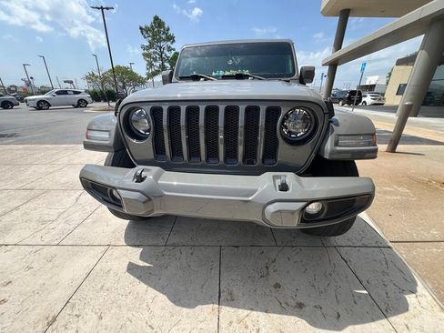 Used 2023 Jeep Wrangler Unlimited Sahara AWD/4WD image 1