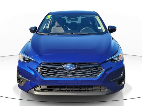 Certified 2025 Subaru Impreza Hatchback image 2