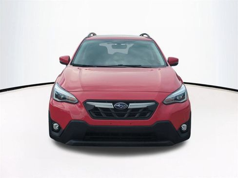 Used 2022 Subaru Crosstrek 2.5i Limited w/ Moonroof Package 2 AWD/4WD image 3