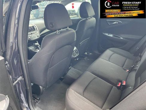 Used 2023 Chevrolet Malibu LT FWD image 24